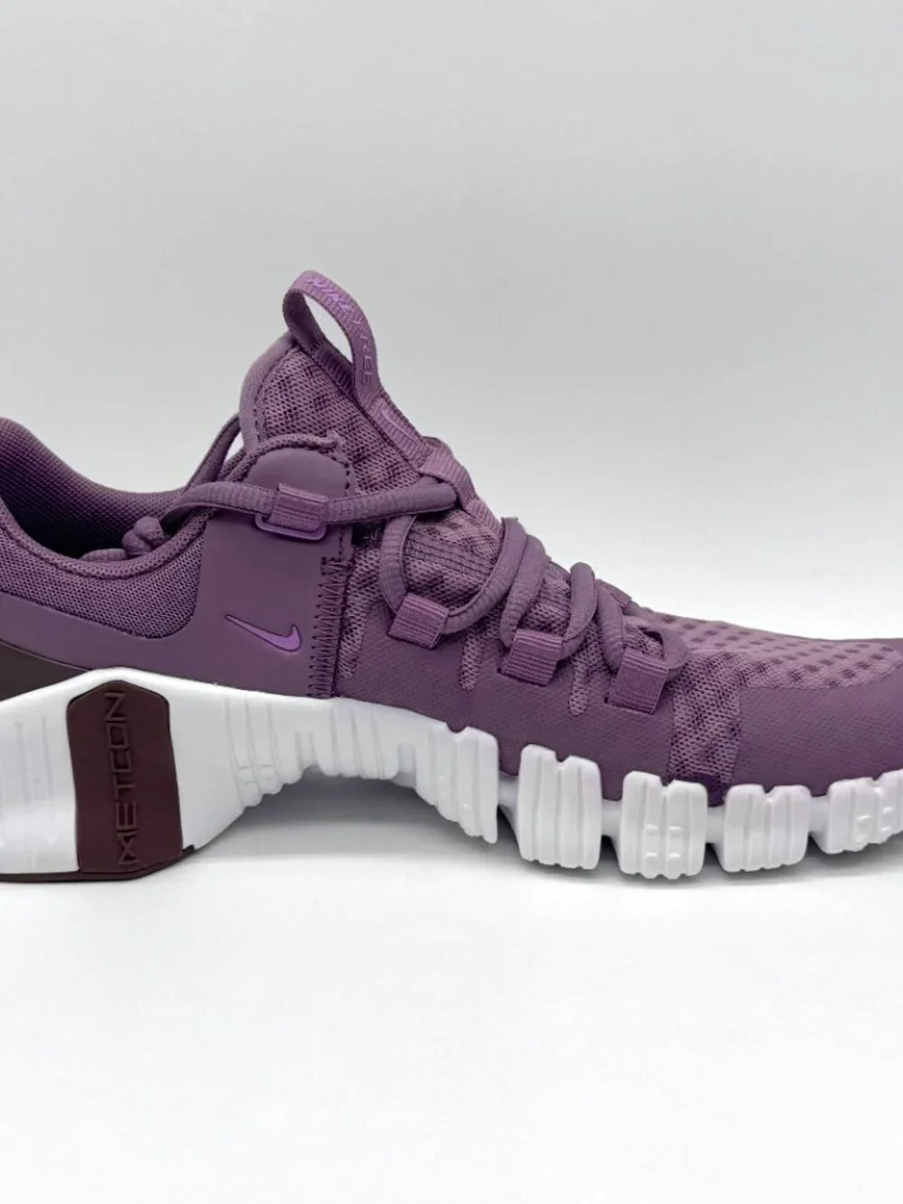 Nike Womens Metcon 5 Mauve Purple Sz 7.5 New w/o Box DV3950-500 Activewear